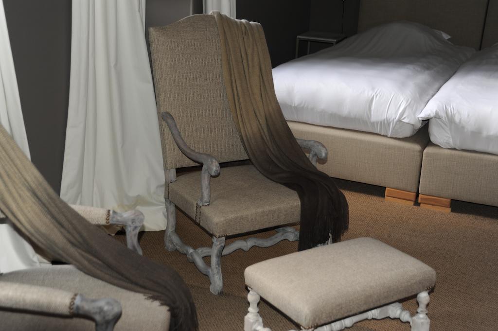 Bed and Breakfast Chateau De Lerse Perignac  Zimmer foto