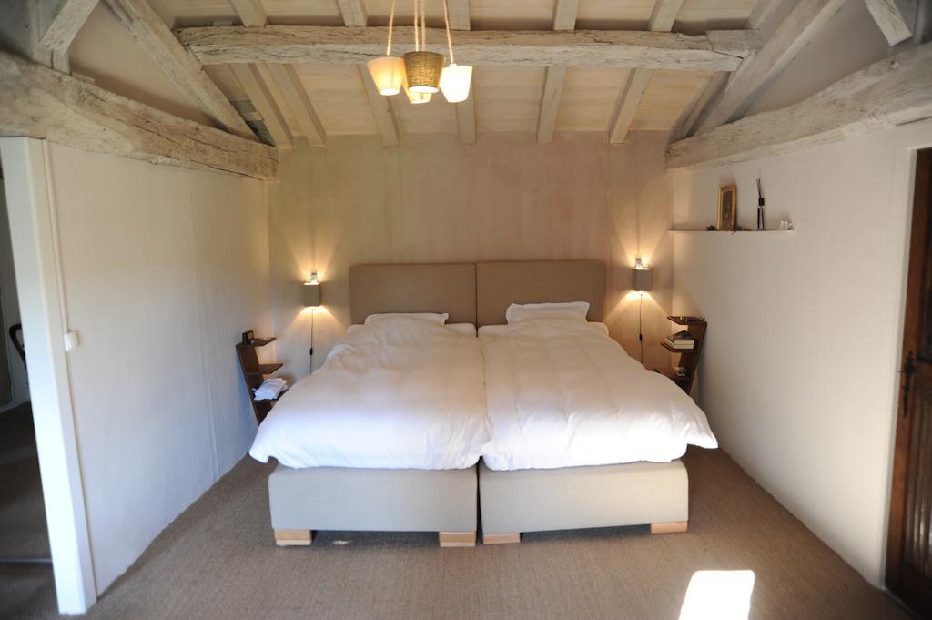 Bed and Breakfast Chateau De Lerse Perignac  Zimmer foto