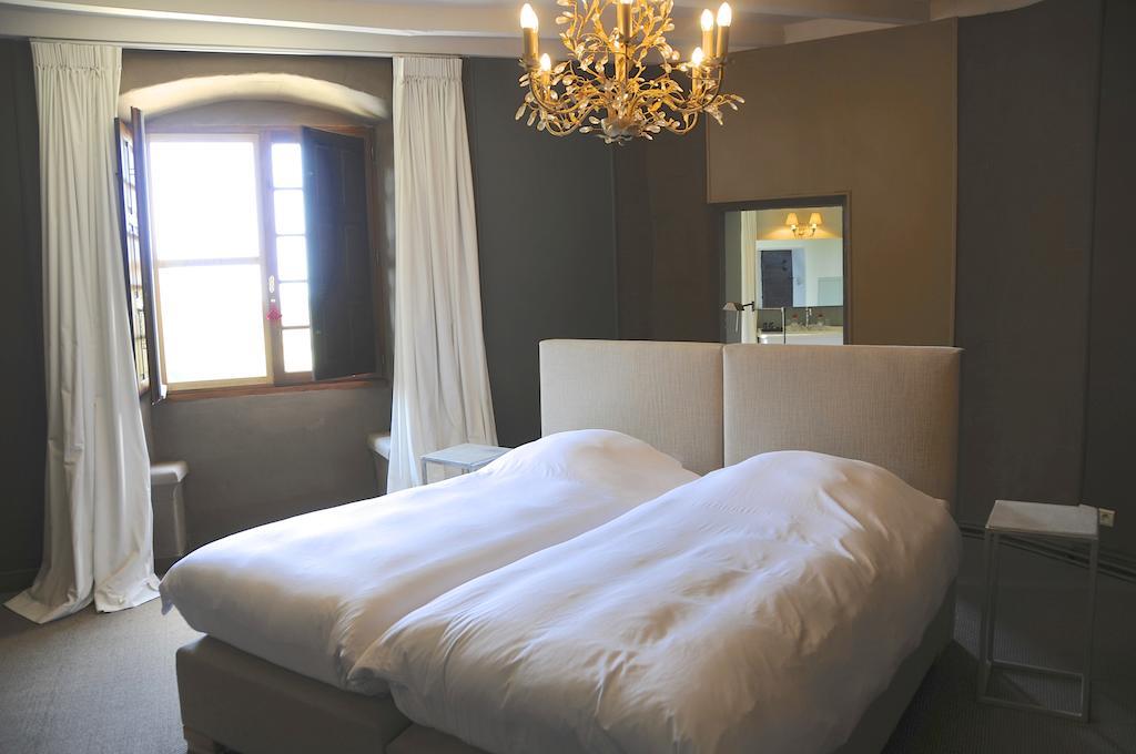 Bed and Breakfast Chateau De Lerse Perignac  Zimmer foto