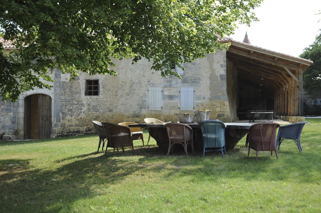 Bed and Breakfast Chateau De Lerse Perignac  Exterior foto